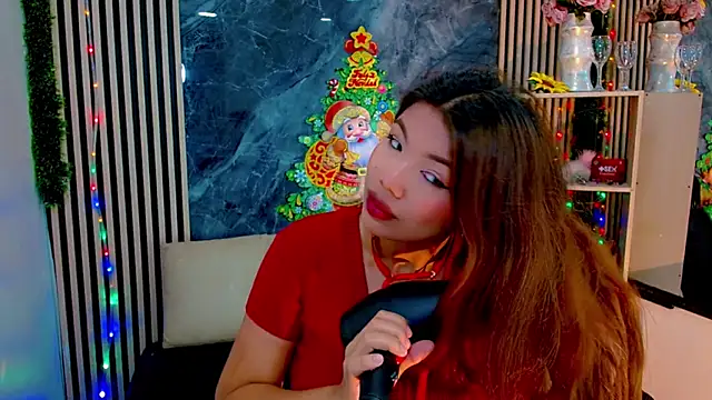 Isalombardi online show from 12-17-25, 04:06