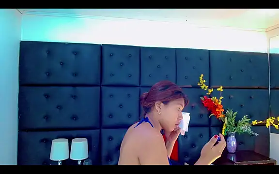 Isalombardi online show from 04-03-26, 02:29