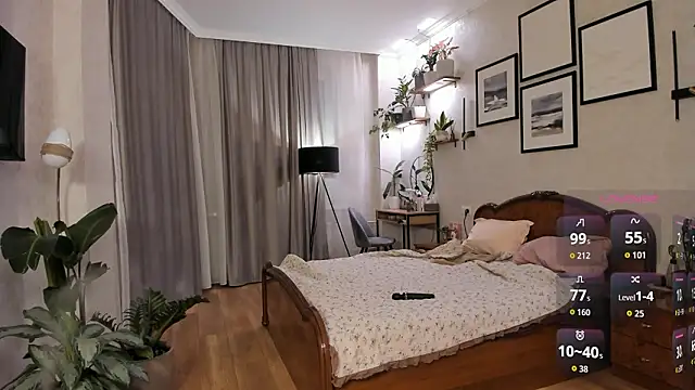 NicoleLuv online show from 02-26-26, 04:51