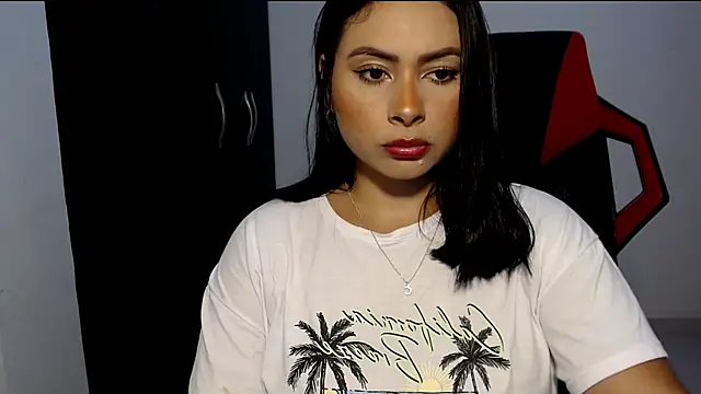 Snapshot of meghan2 chatting on 11-11-25, 03:12 meghan2 online show from 11-11-25, 03:12