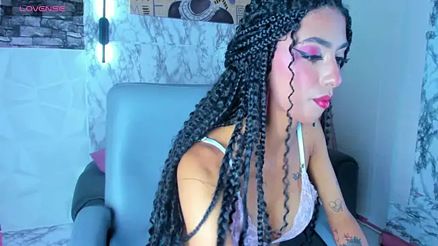 Queen Cuarxxo online show from 03-01-26, 12:10