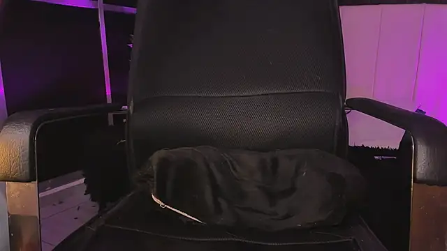 DemonKush-- online show from 03-20-25, 01:02
