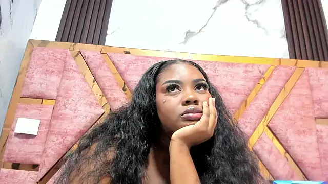 mia alvares online show from 04-08-26, 11:33