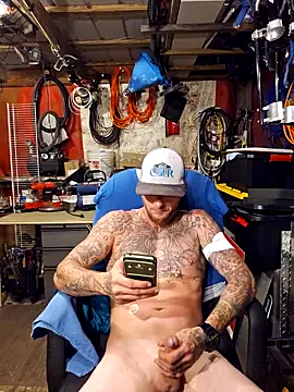 jtw14 online show from 09-23-25, 03:35