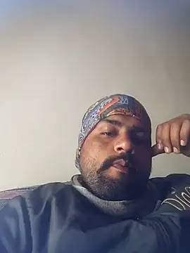 Snapshot of bulunchu chatting on 01-21-25, 03:59 bulunchu online show from 01-21-25, 03:59