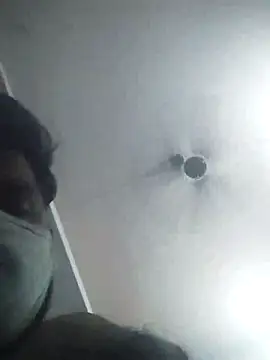 Snapshot of bulunchu chatting on 03-16-25, 03:39 bulunchu online show from 03-16-25, 03:39