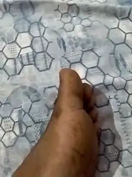 Snapshot of bulunchu chatting on 10-28-25, 08:52 bulunchu online show from 10-28-25, 08:52