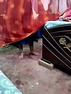 Snapshot of bulunchu chatting on 10-29-25, 11:53 bulunchu online show from 10-29-25, 11:53