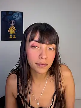 Snapshot of MiaGoth_ chatting on 06-06-26, 01:22 MiaGoth online show from 06-06-26, 01:22