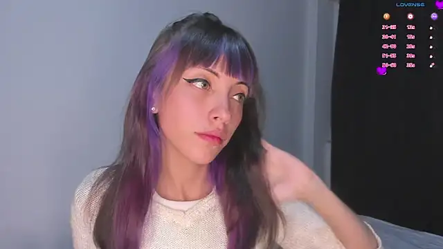 MiaGoth  online show from 10-17-25, 11:50