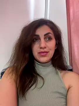 EmaSkyes online show from 11-14-25, 07:56