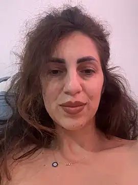 EmaSkyes online show from 10-30-25, 08:01