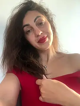 EmaSkyes online show from 10-13-25, 06:15