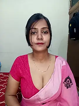 Snapshot of Miss-Riyasingh chatting on 04-11-26, 01:48 Miss-Riyasingh online show from 04-11-26, 01:48