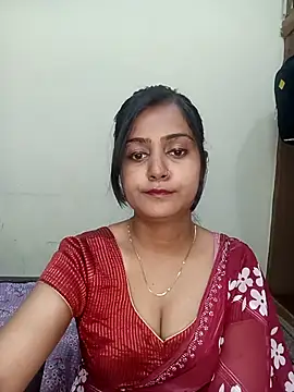 Snapshot of Miss-Riyasingh chatting on 05-02-26, 01:49 Miss-Riyasingh online show from 05-02-26, 01:49