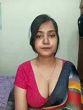 Snapshot of Miss-Riyasingh chatting on 05-05-26, 12:52 Miss-Riyasingh online show from 05-05-26, 12:52