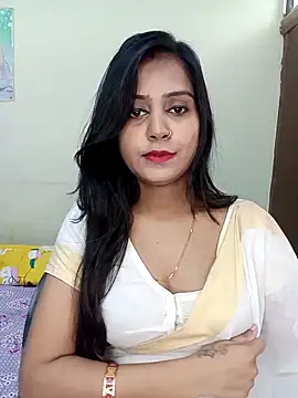 Miss-Riyasingh online show from 01-18-26, 05:22