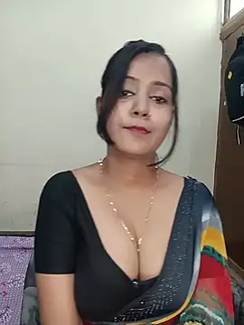 Miss-Riyasingh online show from 06-19-26, 04:51