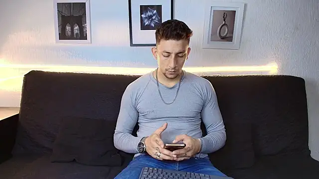 Maykol Victoriasr online show from 06-16-26, 02:17