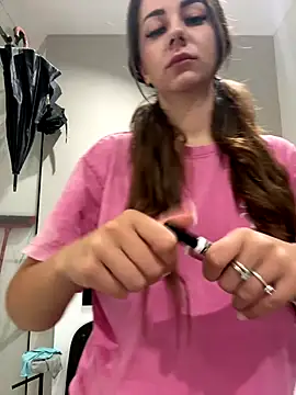 BelleSkye online show from 10-01-25, 02:38