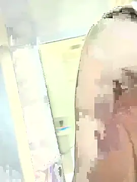 BelleSkye online show from 10-15-25, 03:27