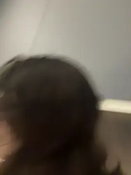 BelleSkye online show from 10-27-25, 05:41