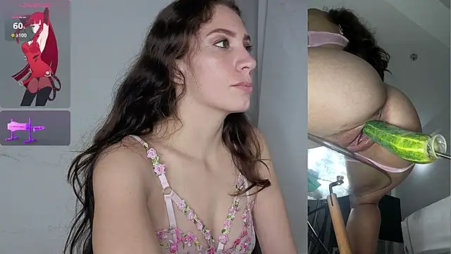 aurelialux online show from 12-19-25, 09:06