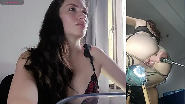 aurelialux online show from 10-29-25, 09:14