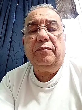 Snapshot of MATTHEW_MRANDA chatting on 06-09-26, 09:38 MATTHEW MRANDA online show from 06-09-26, 09:38