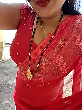 Snapshot of kaamuk_shweta chatting on 10-12-25, 05:53 kaamuk shweta online show from 10-12-25, 05:53