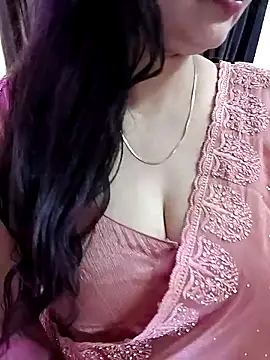 Snapshot of kaamuk_shweta chatting on 01-17-26, 09:02 kaamuk shweta online show from 01-17-26, 09:02