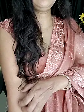 Snapshot of kaamuk_shweta chatting on 09-27-25, 11:00 kaamuk shweta online show from 09-27-25, 11:00