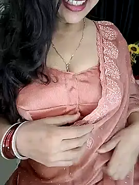 Snapshot of kaamuk_shweta chatting on 09-24-25, 08:59 kaamuk shweta online show from 09-24-25, 08:59