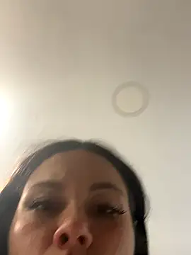 Sarettamiss online show from 11-21-25, 09:14