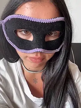 Sarettamiss online show from 02-18-25, 02:06