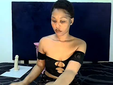 Snapshot of ReginaStar16 chatting on 10-05-25, 05:36 ReginaStar16 online show from 10-05-25, 05:36