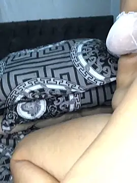 aisha-sajady online show from 02-04-26, 09:10