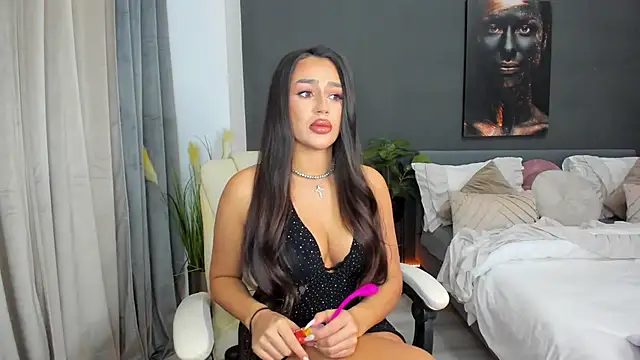 Snapshot of Sonia__Rey chatting on 10-17-25, 07:22 Sonia Rey online show from 10-17-25, 07:22