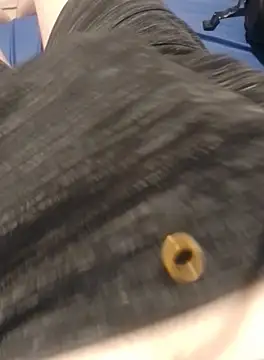 krissraw online show from 09-30-25, 04:07