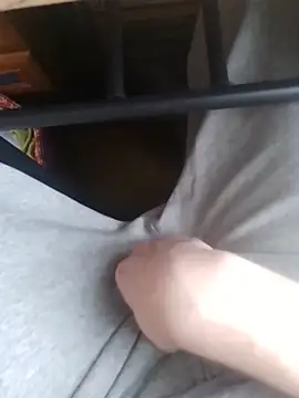 krissraw online show from 12-18-25, 10:41