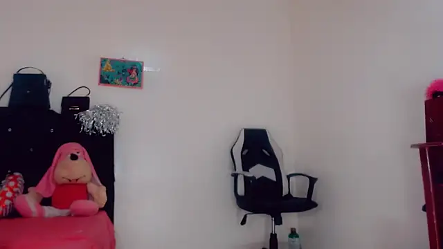 Oriana braom online show from 11-22-25, 07:13