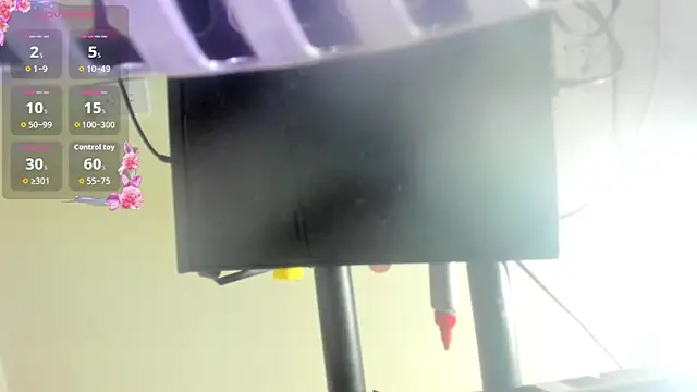 Oriana braom online show from 10-11-25, 07:26