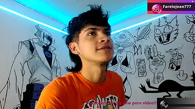 Snapshot of jeanfarelo chatting on 05-17-26, 07:30 jeanfarelo online show from 05-17-26, 07:30