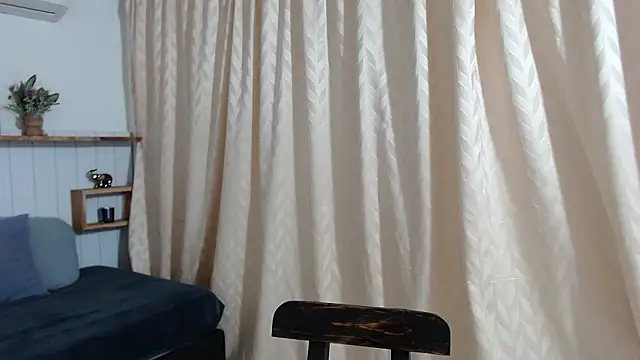 Sofi Young  online show from 12-02-24, 08:50