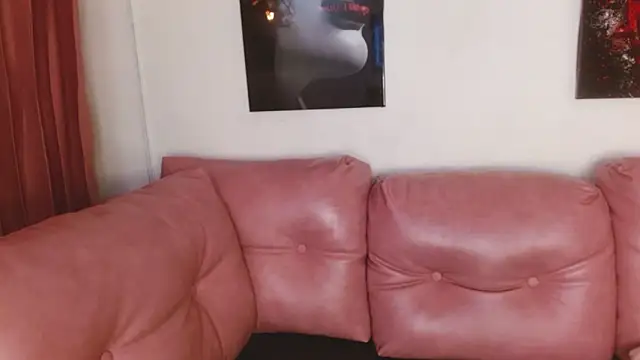 Snapshot of hinataleecs chatting on 10-07-25, 09:38 hinataleecs online show from 10-07-25, 09:38