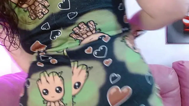 Snapshot of hinataleecs chatting on 11-24-25, 09:15 hinataleecs online show from 11-24-25, 09:15