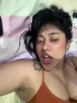 Snapshot of pawmistry chatting on 02-05-26, 05:25 pawmistry online show from 02-05-26, 05:25