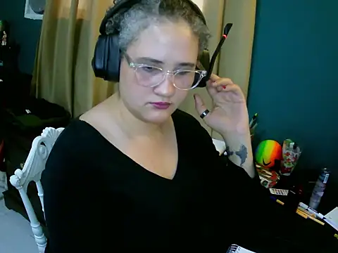 Snapshot of lolalicious_7583 chatting on 02-09-26, 09:02 lolalicious 7583 online show from 02-09-26, 09:02