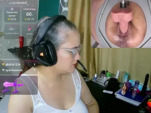 Snapshot of lolalicious_7583 chatting on 03-02-26, 09:33 lolalicious 7583 online show from 03-02-26, 09:33