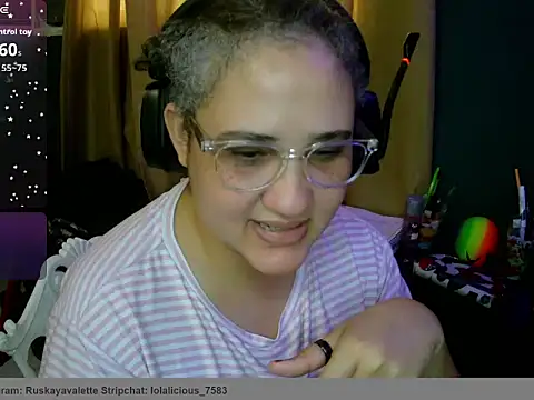 Snapshot of lolalicious_7583 chatting on 02-12-26, 03:23 lolalicious 7583 online show from 02-12-26, 03:23